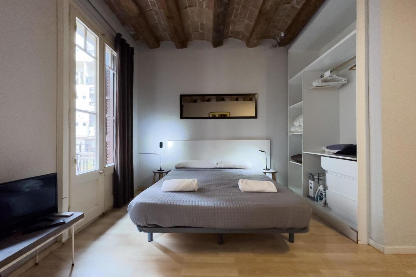 Appartement Fuer 3 Personen Ca 40 Qm In Barcelona-gracia, Costa Brava Costa Del Maresme Barcelone